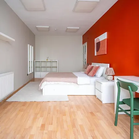 Bosphorus View 3br In Kabatas *